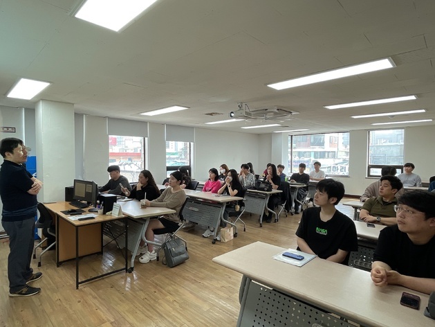 23년 2차 IT O.T 사진(7).jpg