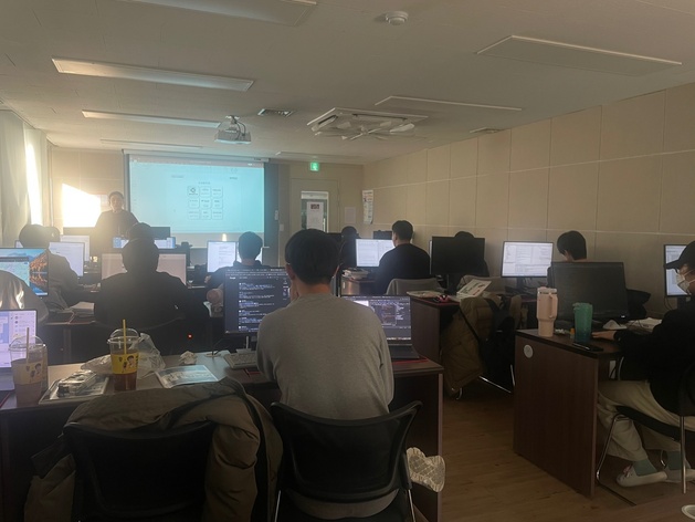 KakaoTalk_20241210_154416010.jpg