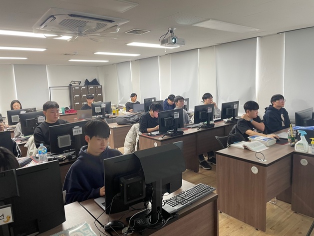 KakaoTalk_20241212_152219031_03.jpg