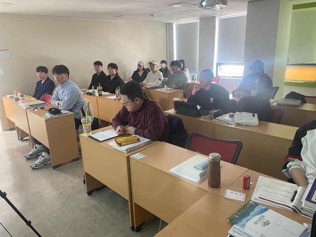 KakaoTalk_20250402_145257686_08.jpg
