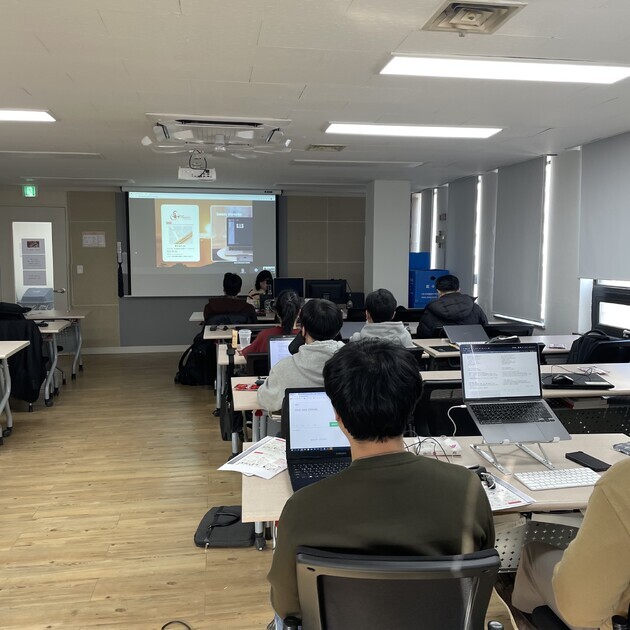 KakaoTalk_20230201_160954432.jpg