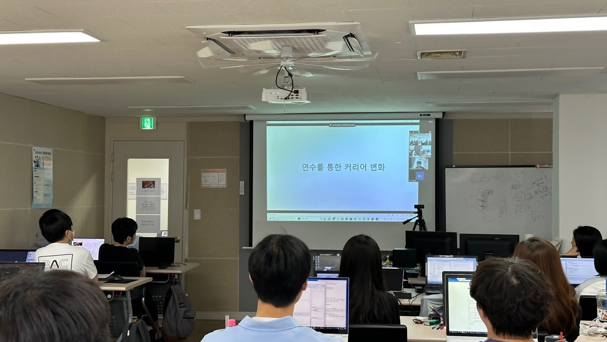 230705_23년 IT 2기_졸업생설명회 (4).jpg