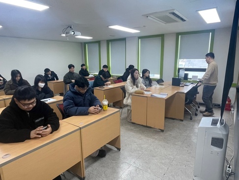 KakaoTalk_20250306_095643922_03.jpg