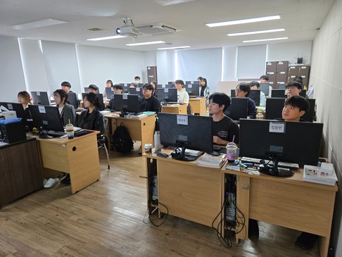 KakaoTalk_20250515_114321911_03.jpg