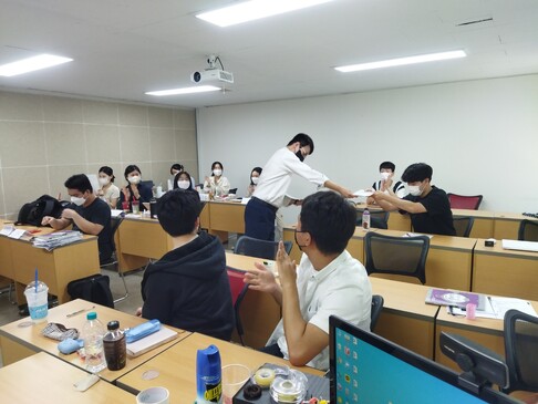 20220902_22년 호텔 2차_수료식(2).jpg