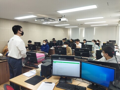 20221013_22년 IT 1차_수료식(2).jpg