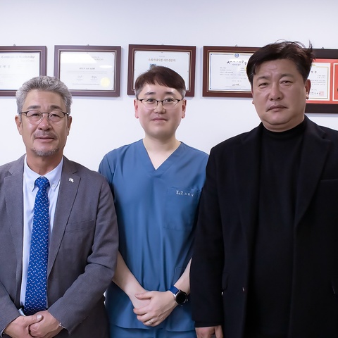 231207 최강야구 이광길 코치, 일구회 아마추어 지도자 대상 박건수 감독 보정2.jpg