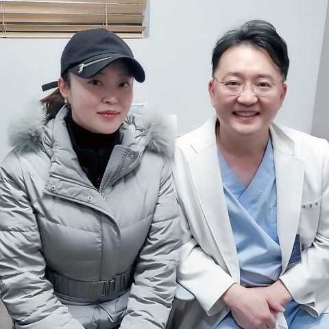 20220207 배우 안연홍.jpg