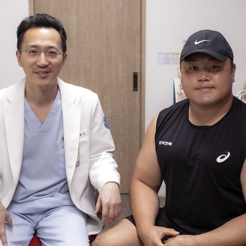 나관영 럭비 보정.jpg